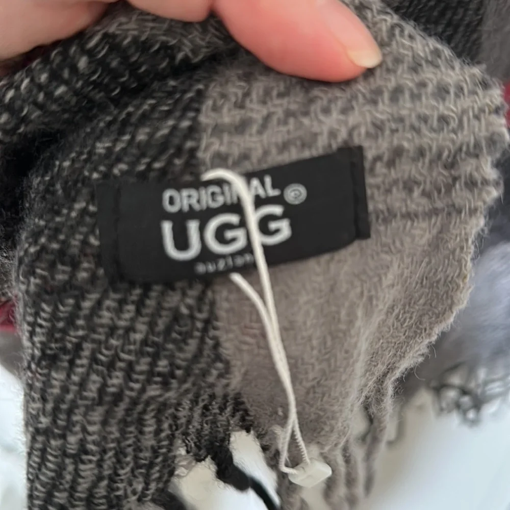 UGG barely use